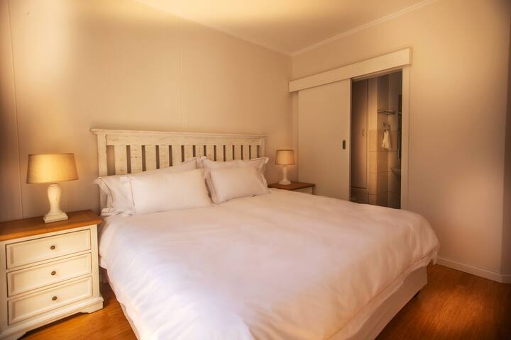 Portifino on lake gallery image 4