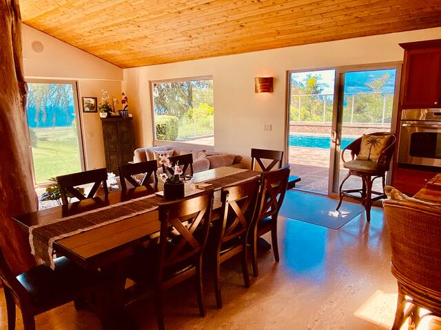 Exquisite Oceanview Estate 75 foot Pool /Sauna/Spa gallery image 5