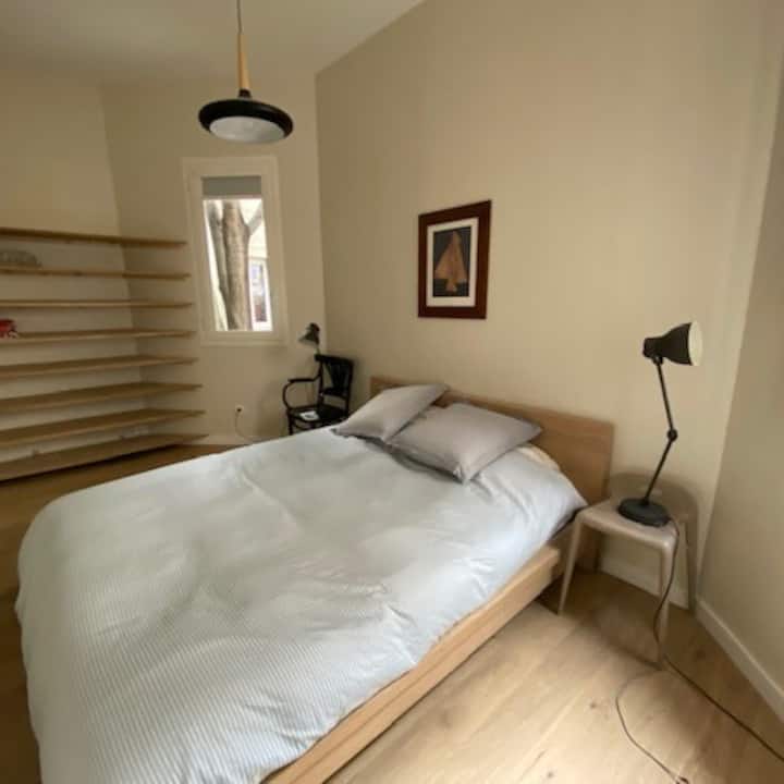 غرفة النوم الرئيسية