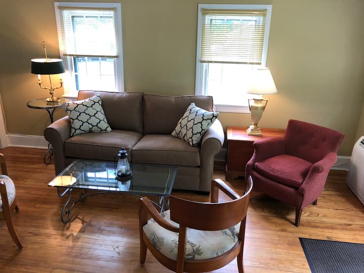 Top 8 Airbnb Vacation Rentals In Millbrook, New York Updated 2024 Trip101