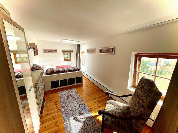 Dormitorio 180x200 cama, armario y cómoda, cortinas y sombreado, pantallas