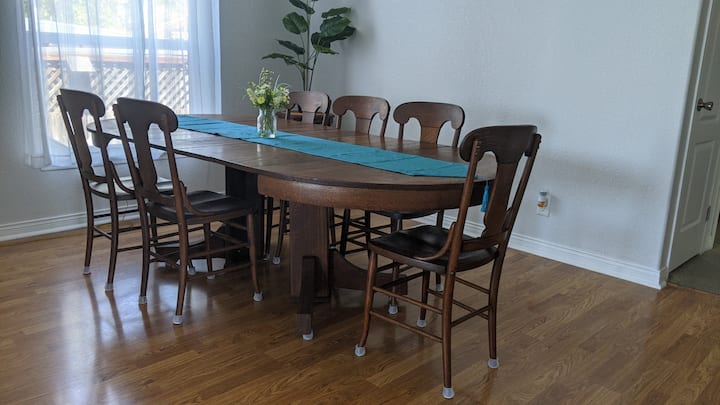 Premier Northshore Lakefront Birdwatching Home - Lakeport, CA