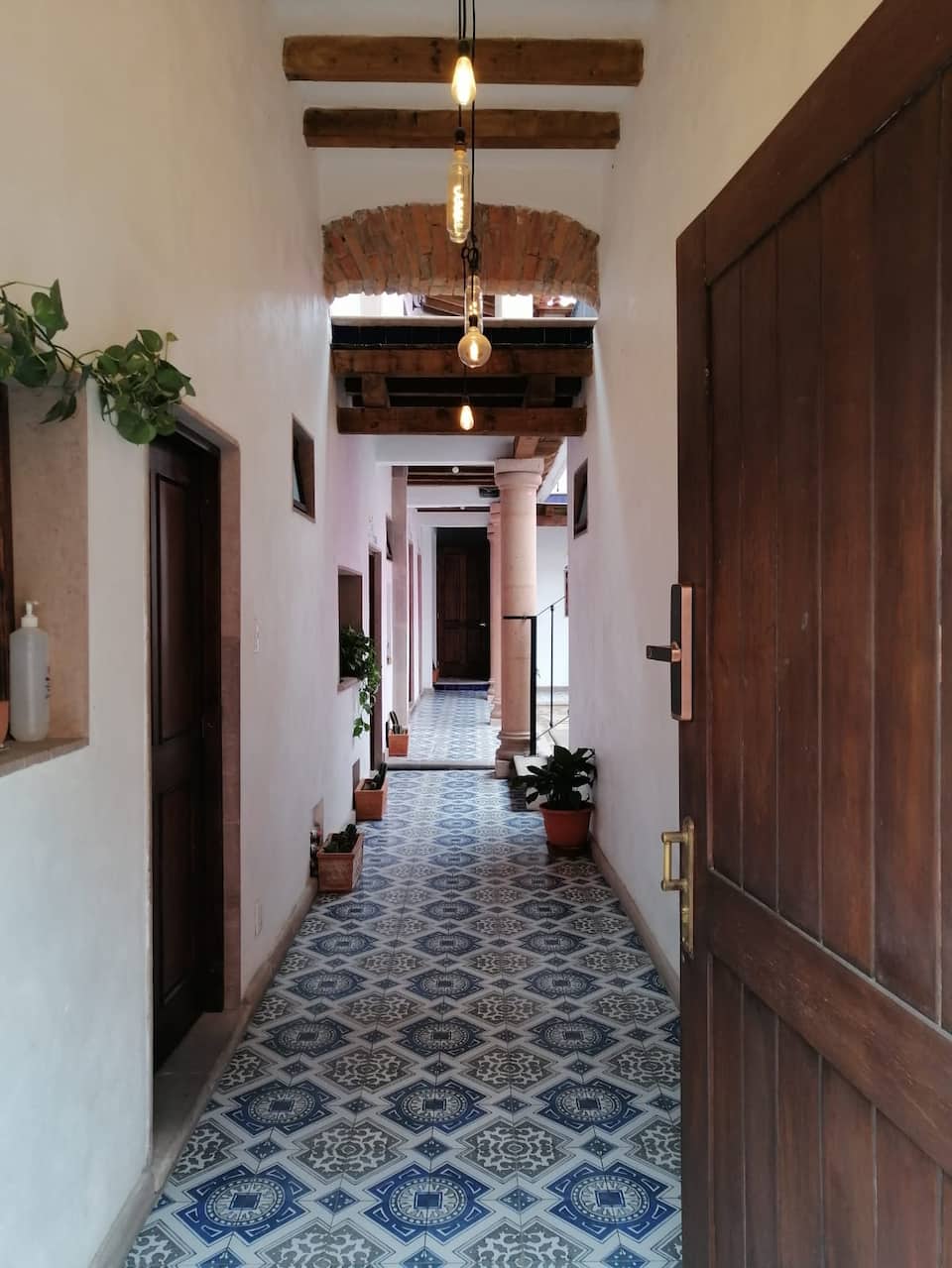 Top-earning Airbnb listing in San Luis Potosí City, 6 bedrooms