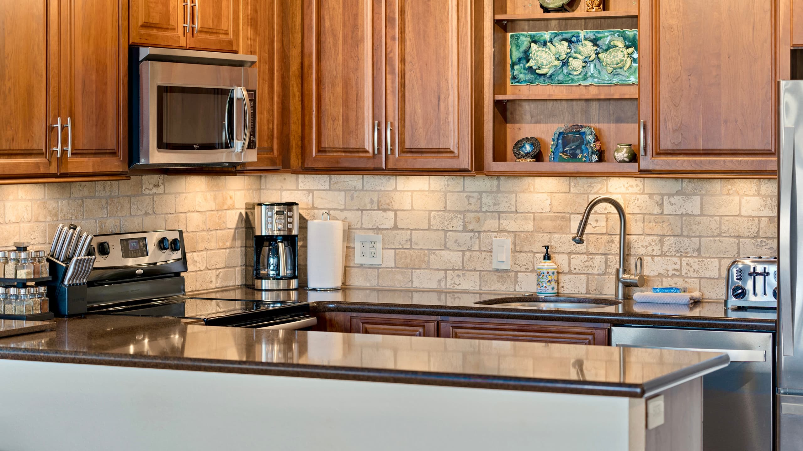 Condo in Kihei · ★4.99 · 1 bedroom · 1 bed · 1 bath - Image 11