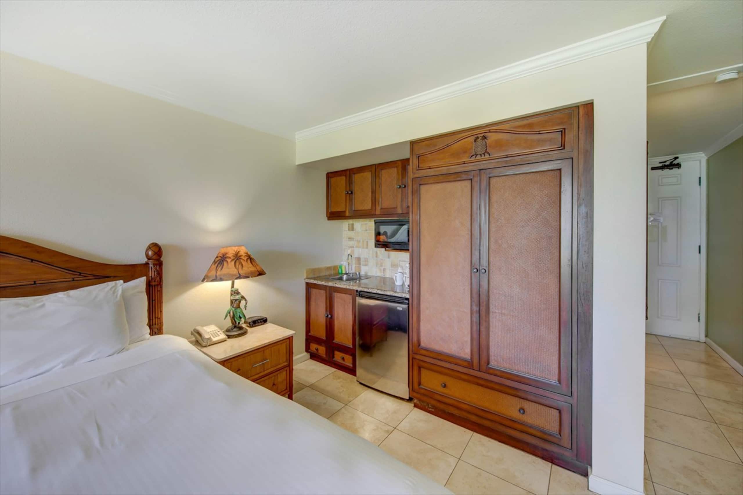 Beachside Ocean View in Paradise w/Pool & Hot Tub - Photo 6