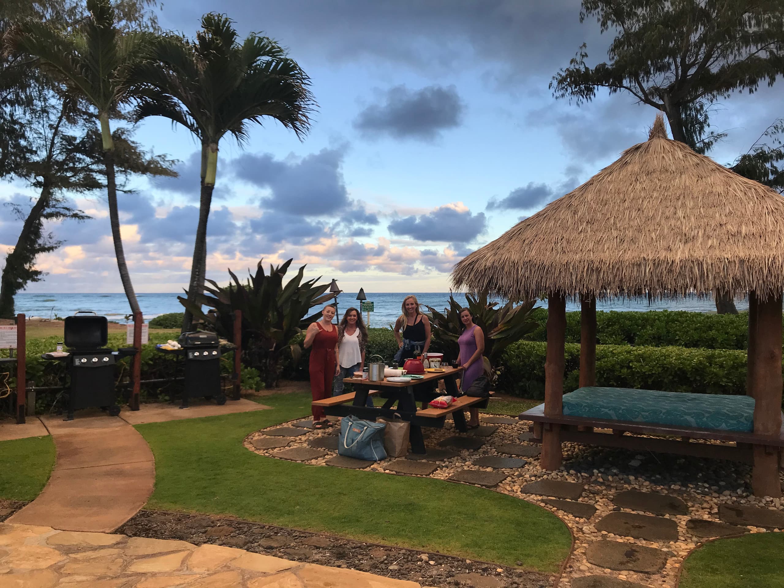 Beachside Ocean View in Paradise w/Pool & Hot Tub - Photo 16