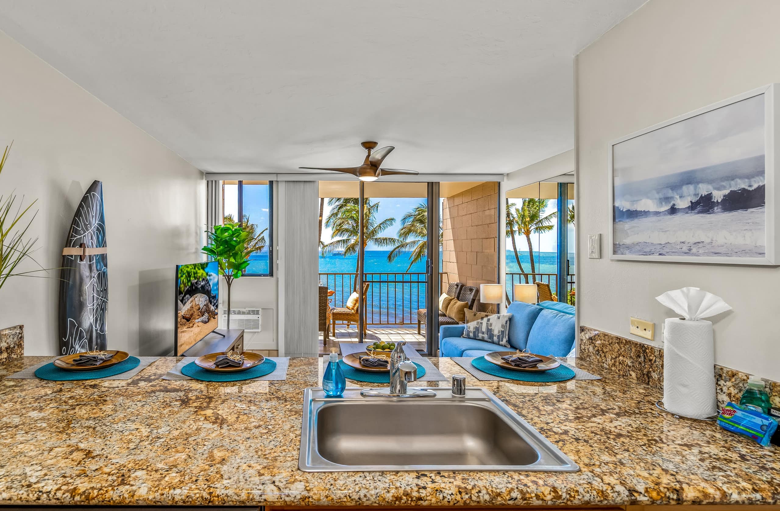 Condo in Kihei · ★4.86 · 1 bedroom · 2 beds · 1 bath - Image 9