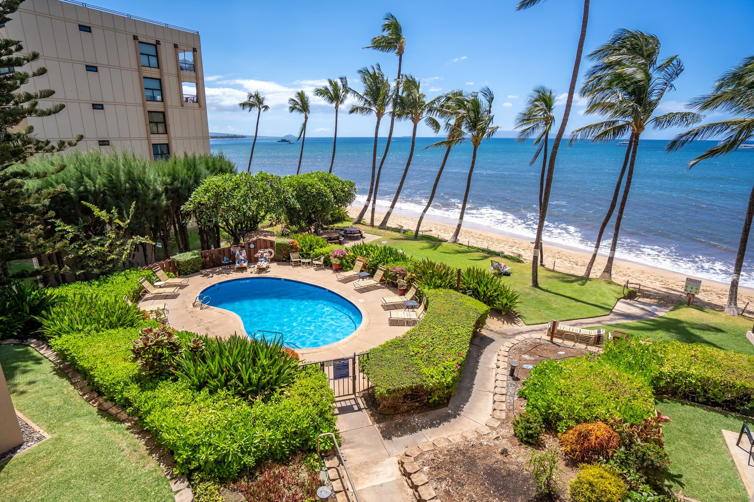 Condo in Kihei · ★4.86 · 1 bedroom · 2 beds · 1 bath - Image 40