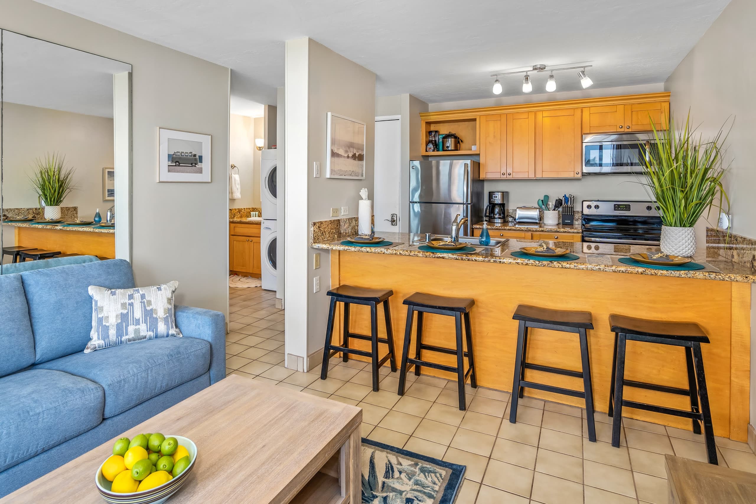 Condo in Kihei · ★4.86 · 1 bedroom · 2 beds · 1 bath - Image 7