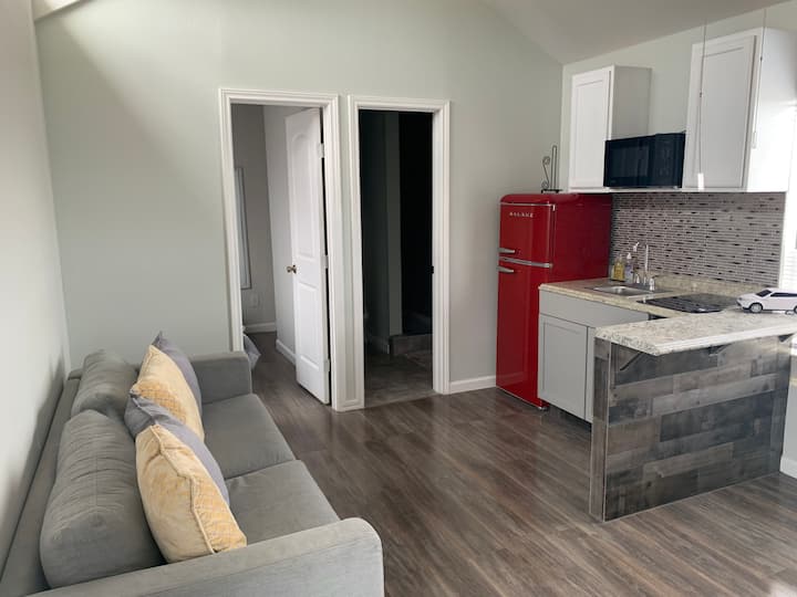 Luxury Cozy Comfy Tiny Home near Colorado River Tiny houses for Rent