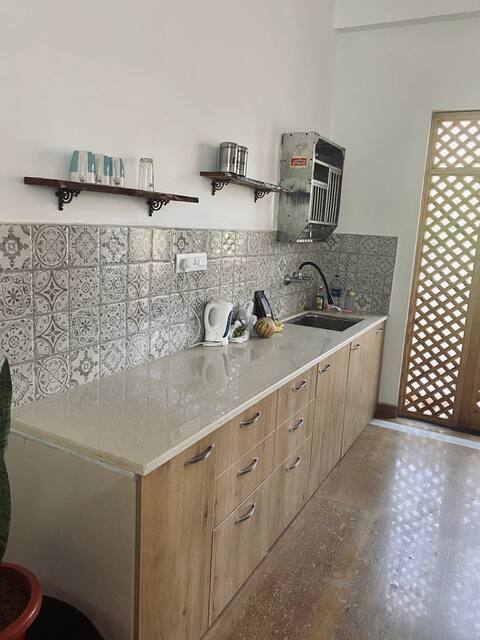 a blue star- rose garden view room