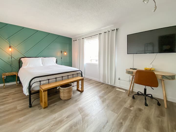 Farmhouse Style Condo Close to Jasper Park Gate Condominiums for Rent in Hinton, Alberta