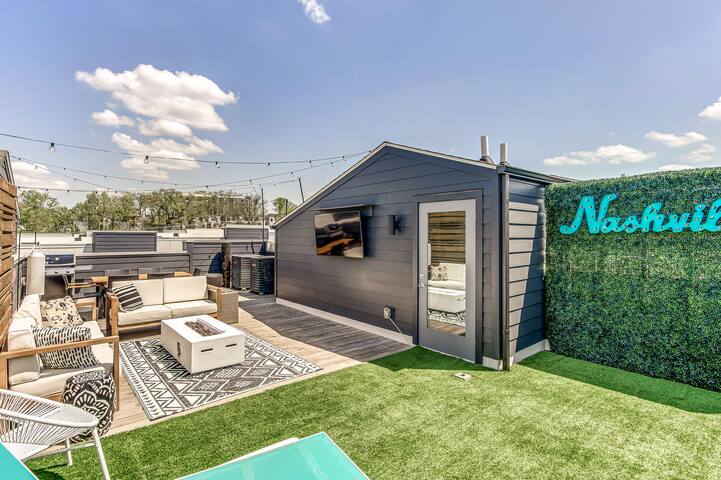 Dream at Lyric Nashville / Rooftop Paradise gallery image 2