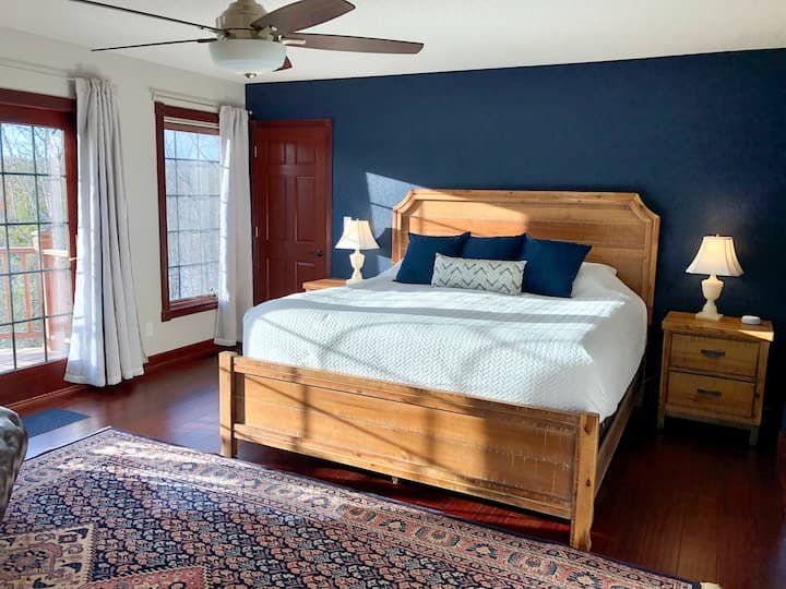 Massive Lakefront Cabin in Pillsbury Forest Cabins for Rent in Nisswa