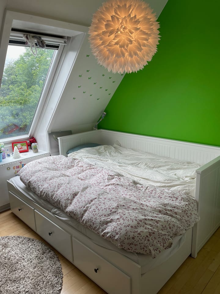 Malá izba pre jednu alebo dve osoby.