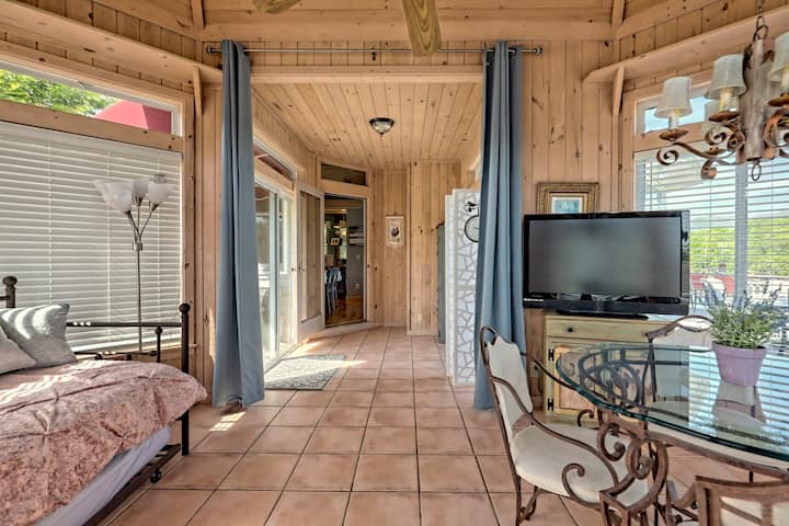 Soba za sunčanje i dodatna gostinjska soba s bračnim krevetom i bračnim krevetom