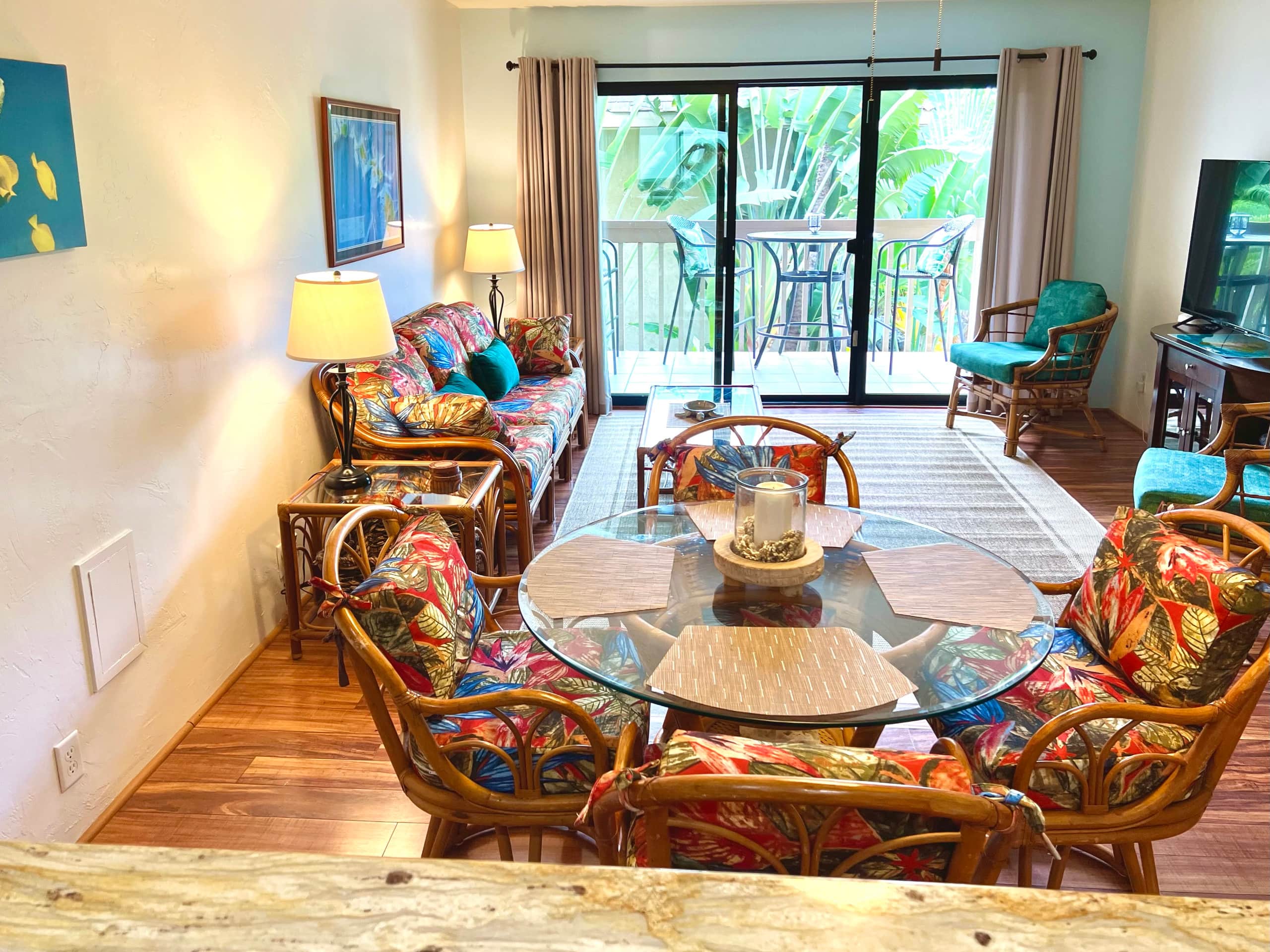 Condo in Kailua-Kona · ★4.95 · 2 bedrooms · 2 beds · 2 private baths - Image 9