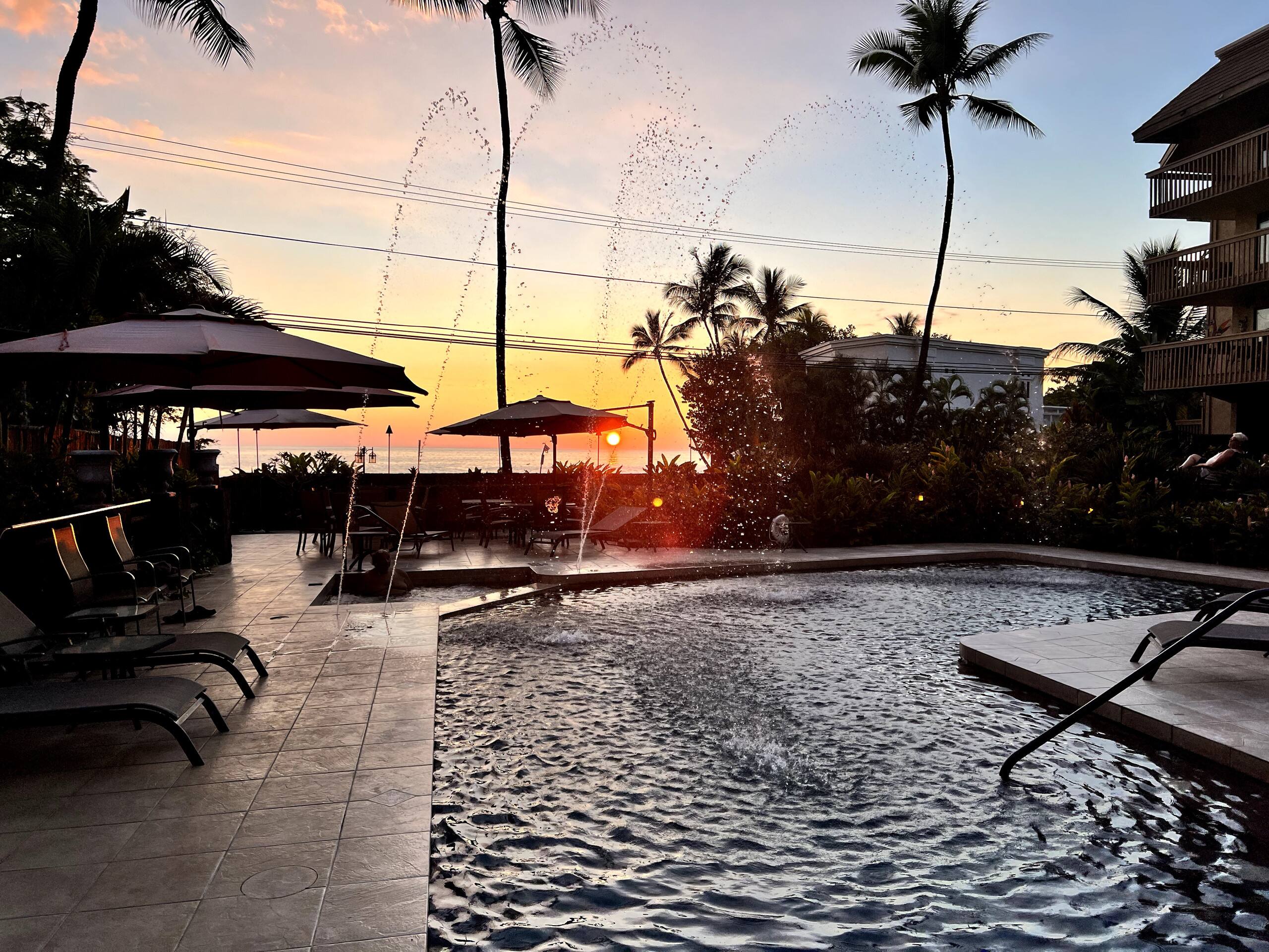 Condo in Kailua-Kona · ★4.95 · 2 bedrooms · 2 beds · 2 private baths - Image 23