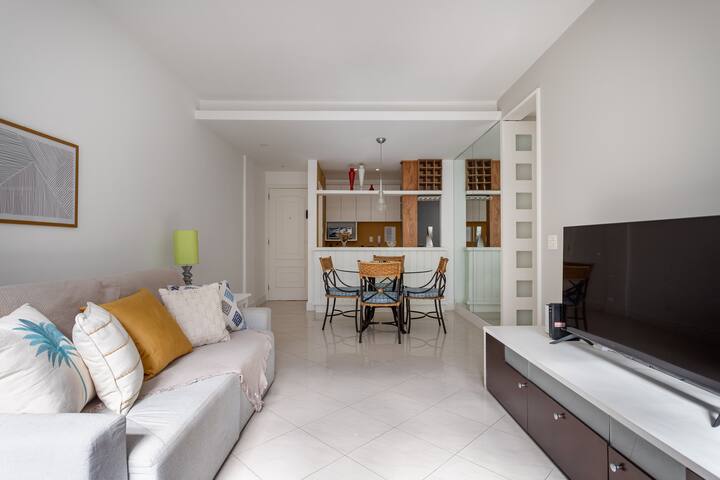 Três qtos no Coração do Leblon gallery image 2