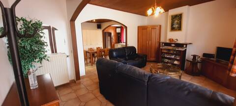 Popular Airbnb listing: Good hosting in Somme Leuze