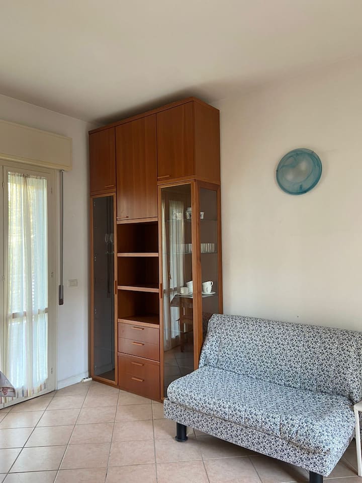 Grazioso Bilocale Con Ampio Balcone E Posto Auto! - Cervia