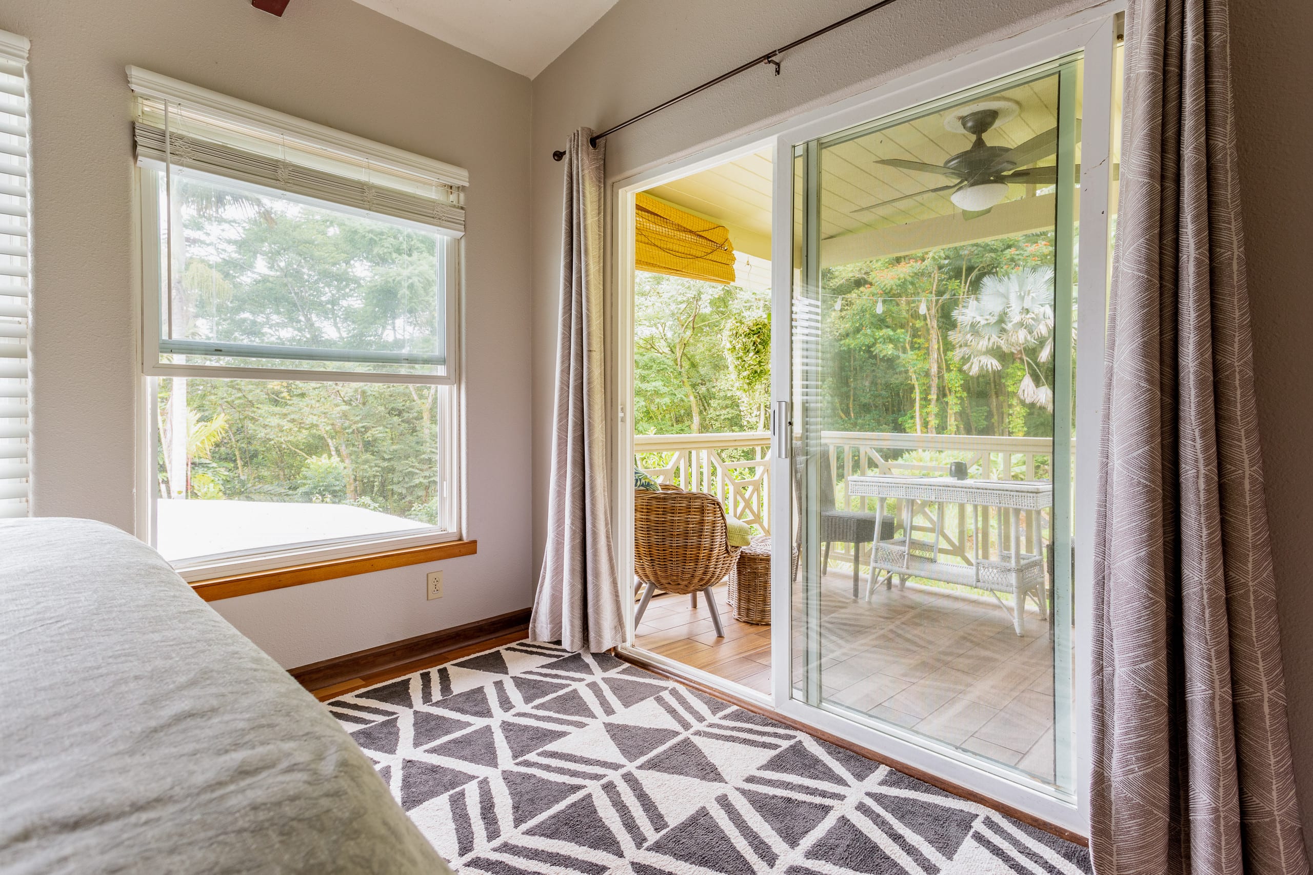 Awesome jungle view loft just 5 minutes to Hilo! - Main photo