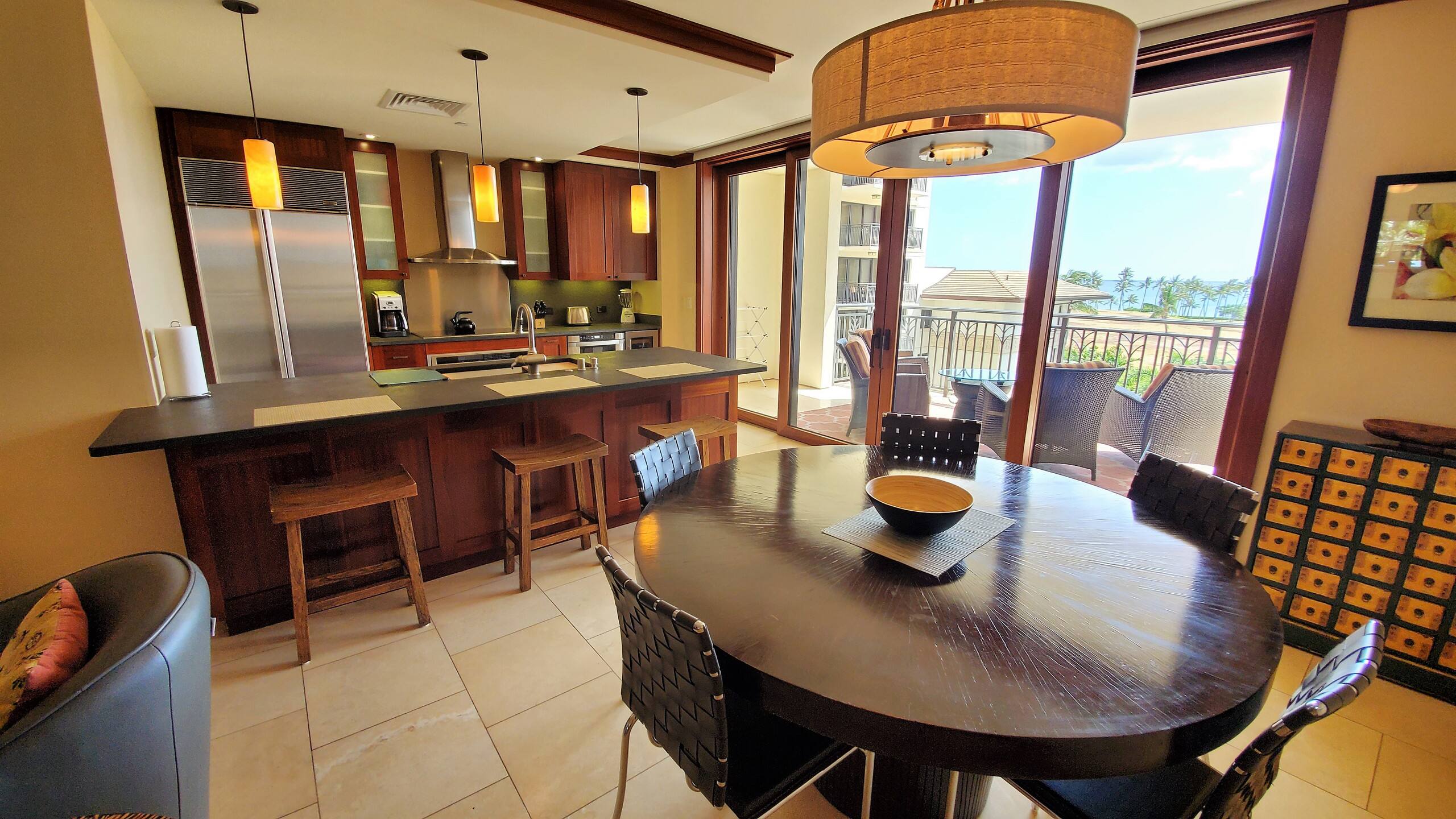 Condo in Kapolei · ★4.98 · 2 bedrooms · 3 beds · 2 private baths - Image 2
