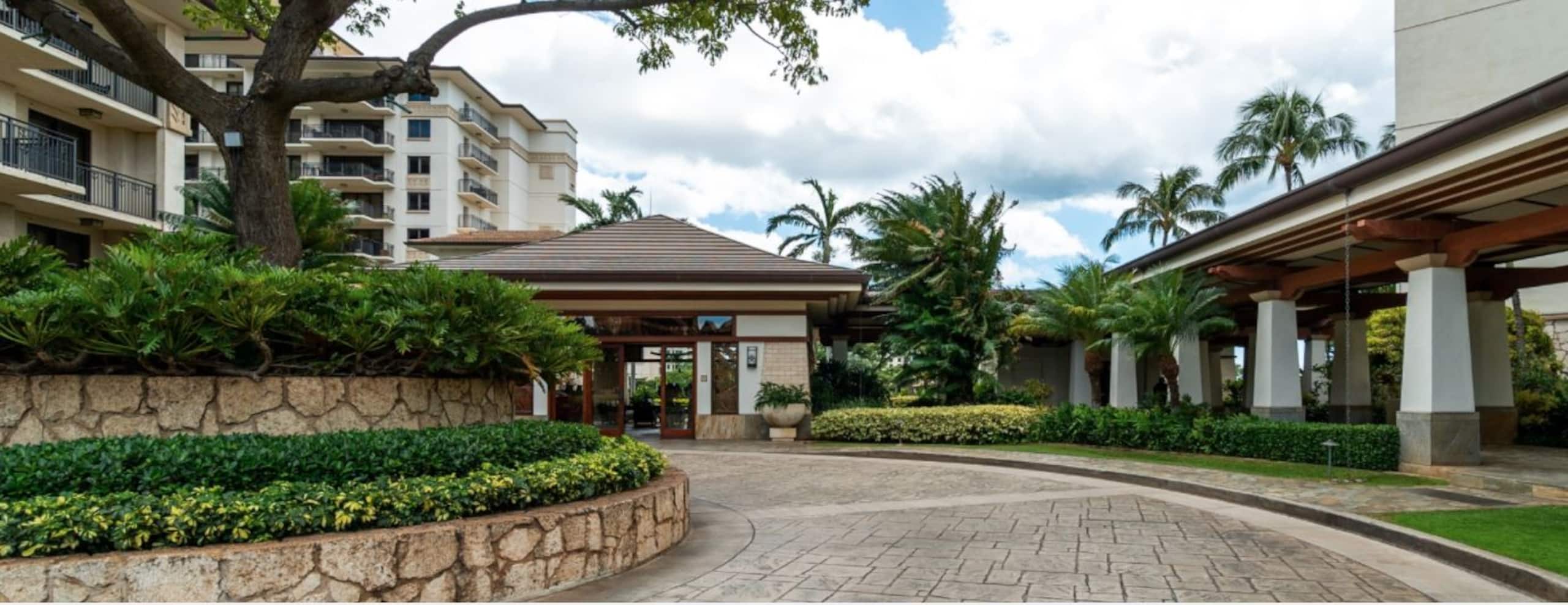 Condo in Kapolei · ★4.98 · 2 bedrooms · 3 beds · 2 private baths - Image 16
