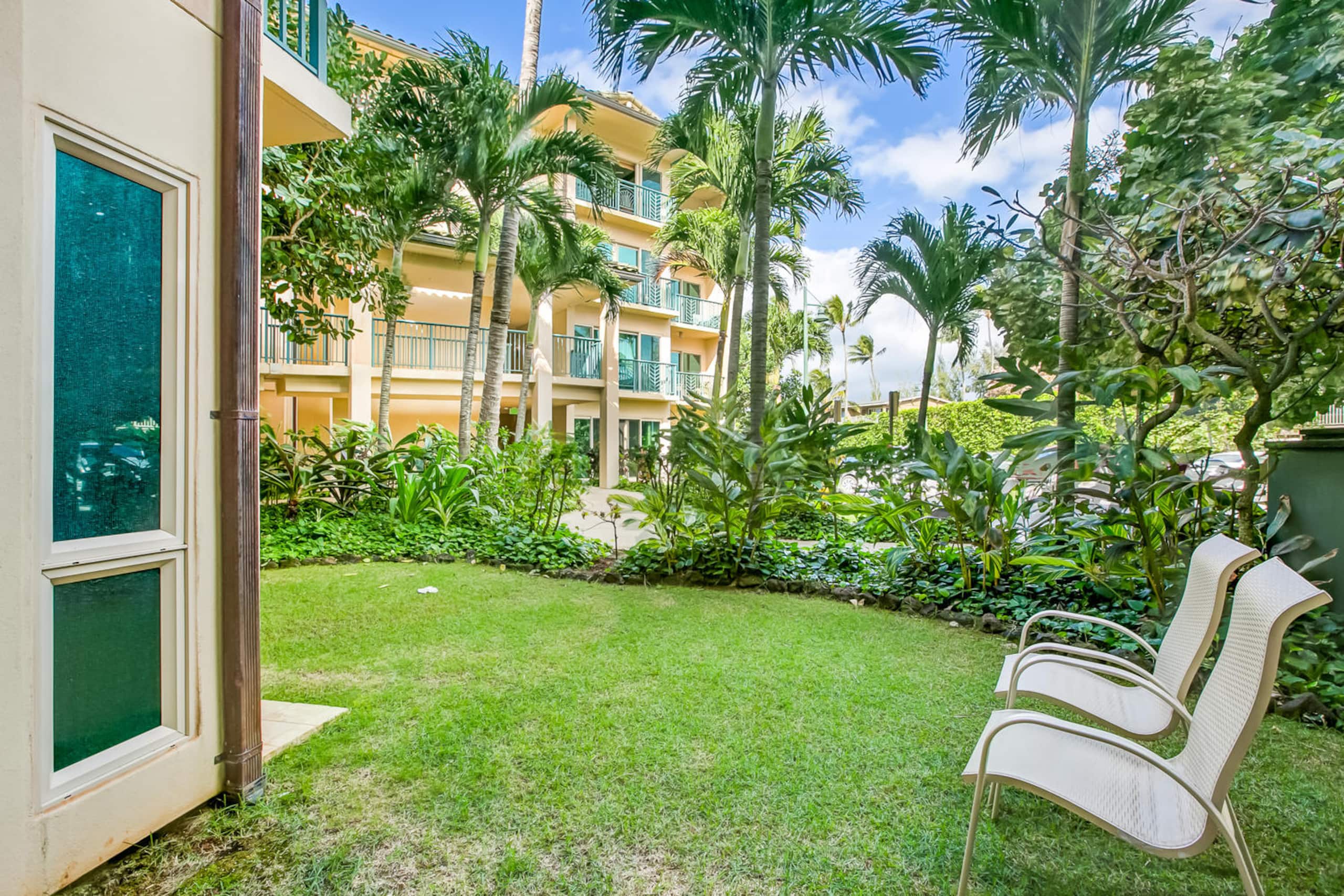 Aloha Beaches 1st floor Garden View steps to Beach - Photo 18