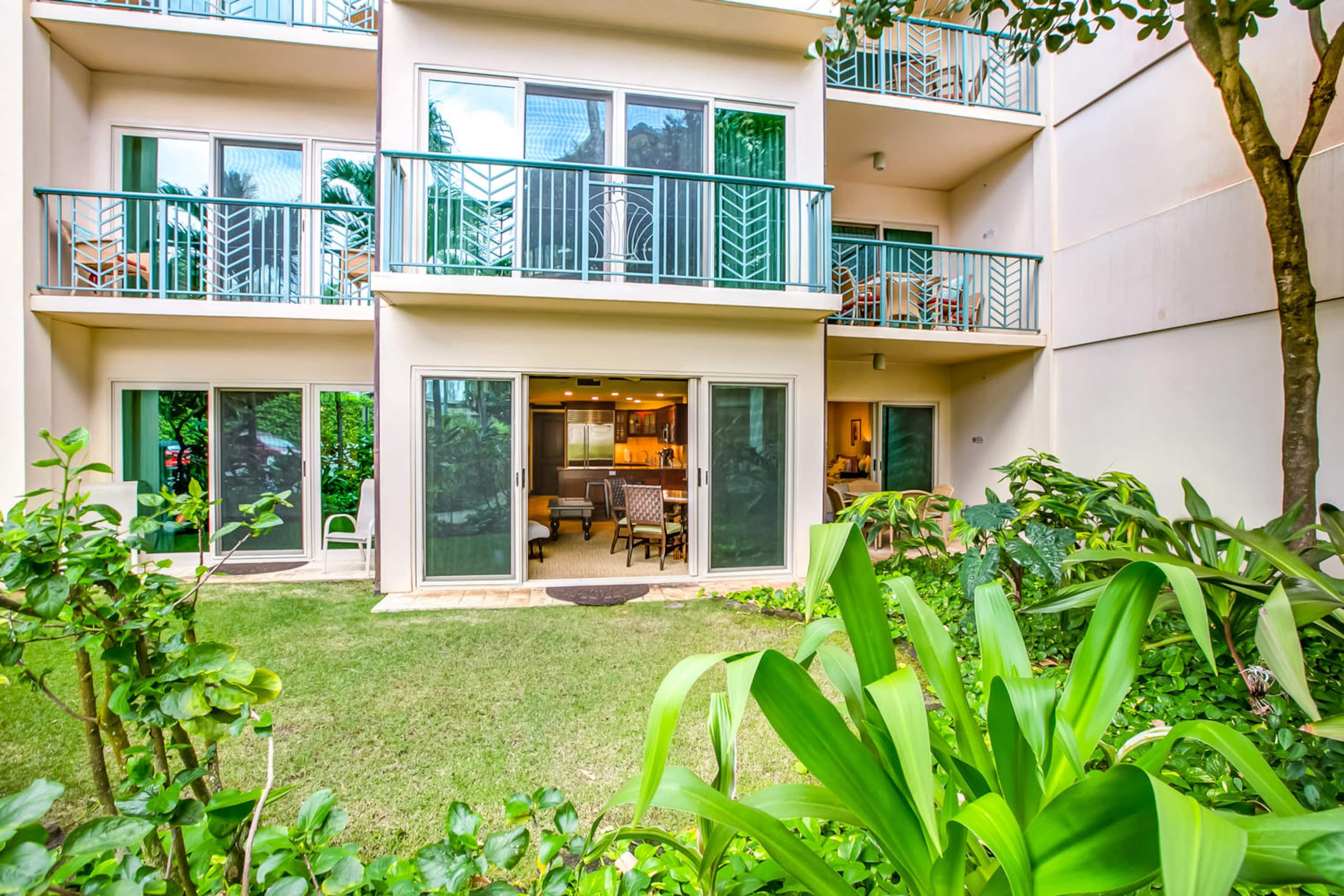 Aloha Beaches 1st floor Garden View steps to Beach - Photo 14