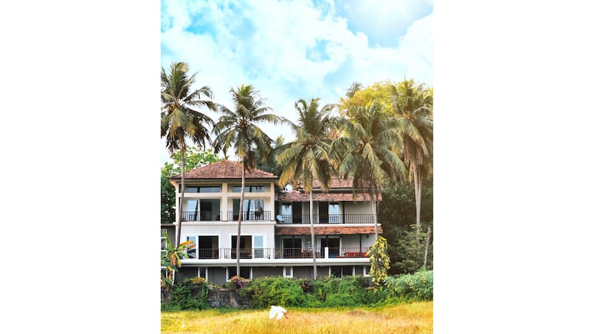 Villa E’ma | 5BHK 10 mins from Candolim and Baga