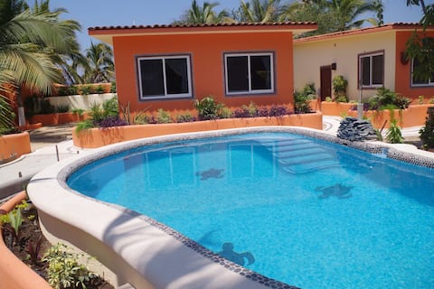 Casitas Bajo Las Estrellas-2, pool AC beach access