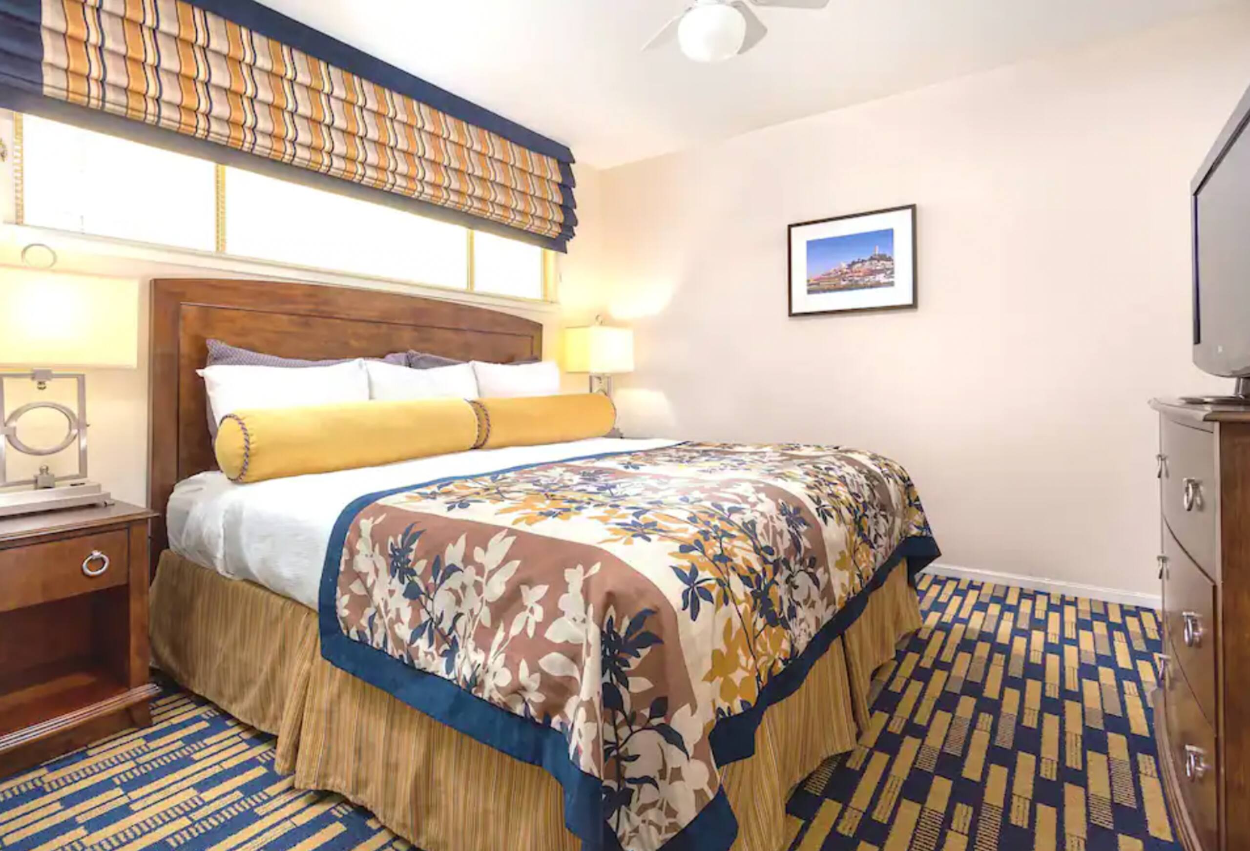 Condo in San Francisco · ★5.0 · 2 bedrooms · 3 beds · 2 baths - Image 1