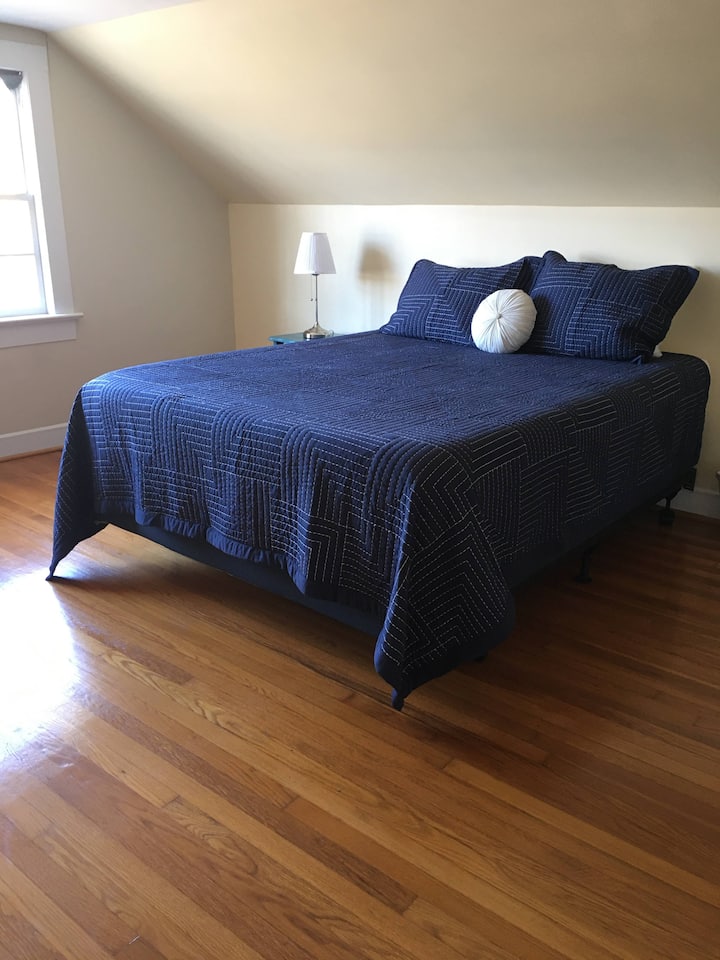 Легло тип Куин - 2 - ри етаж