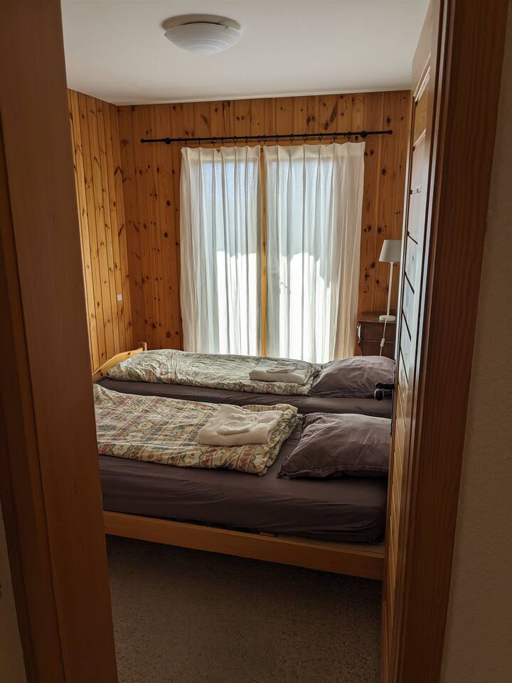 საძინებელი 1