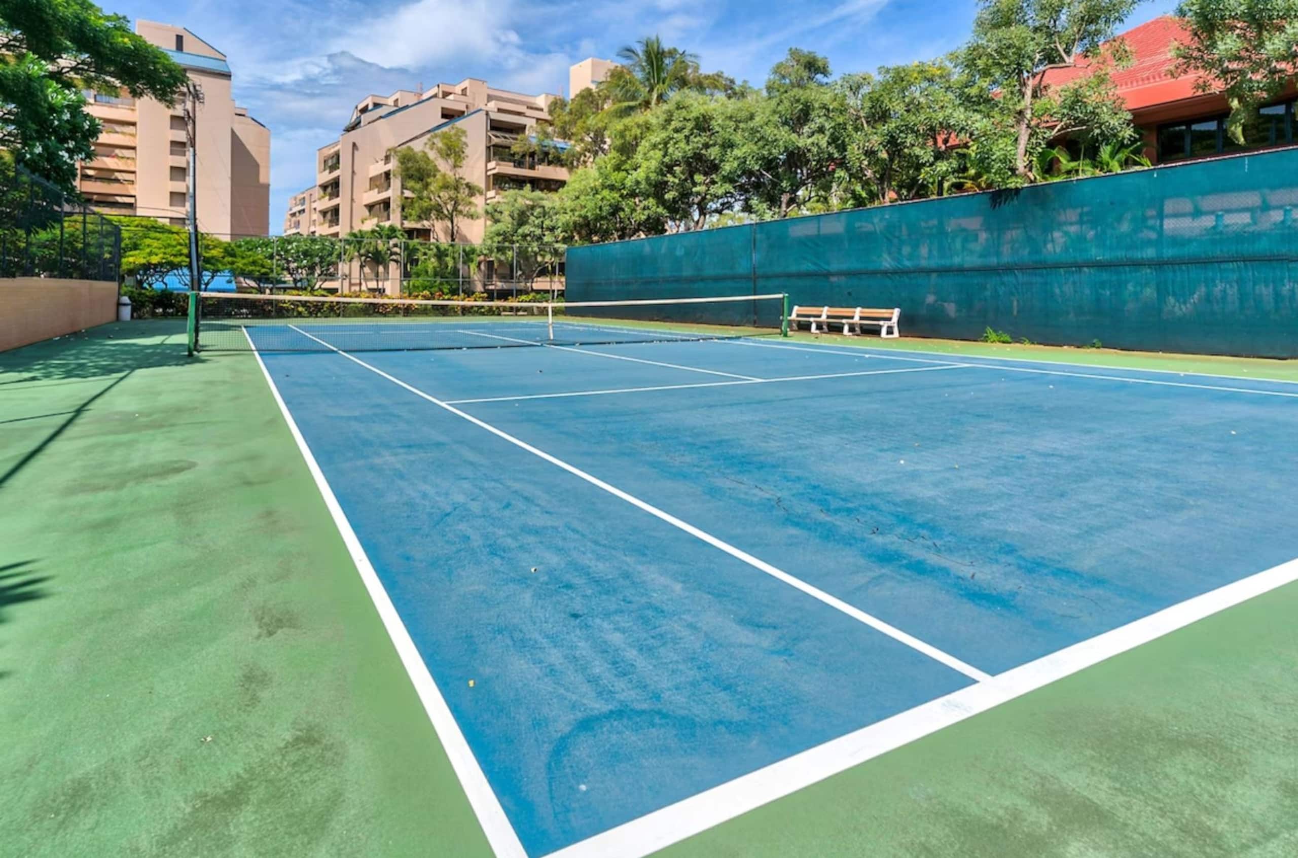 Condo in Lahaina · ★4.92 · 2 bedrooms · 3 beds · 2 baths - Image 31