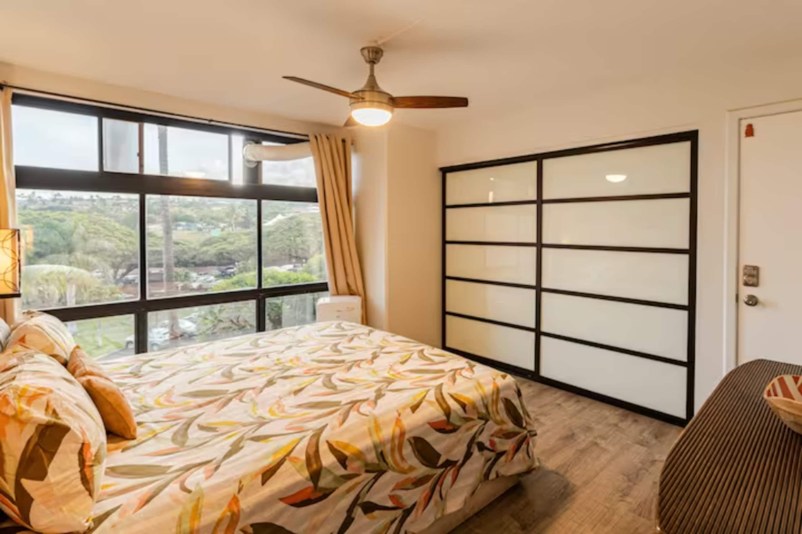 Condo in Lahaina · ★4.92 · 2 bedrooms · 3 beds · 2 baths - Image 17