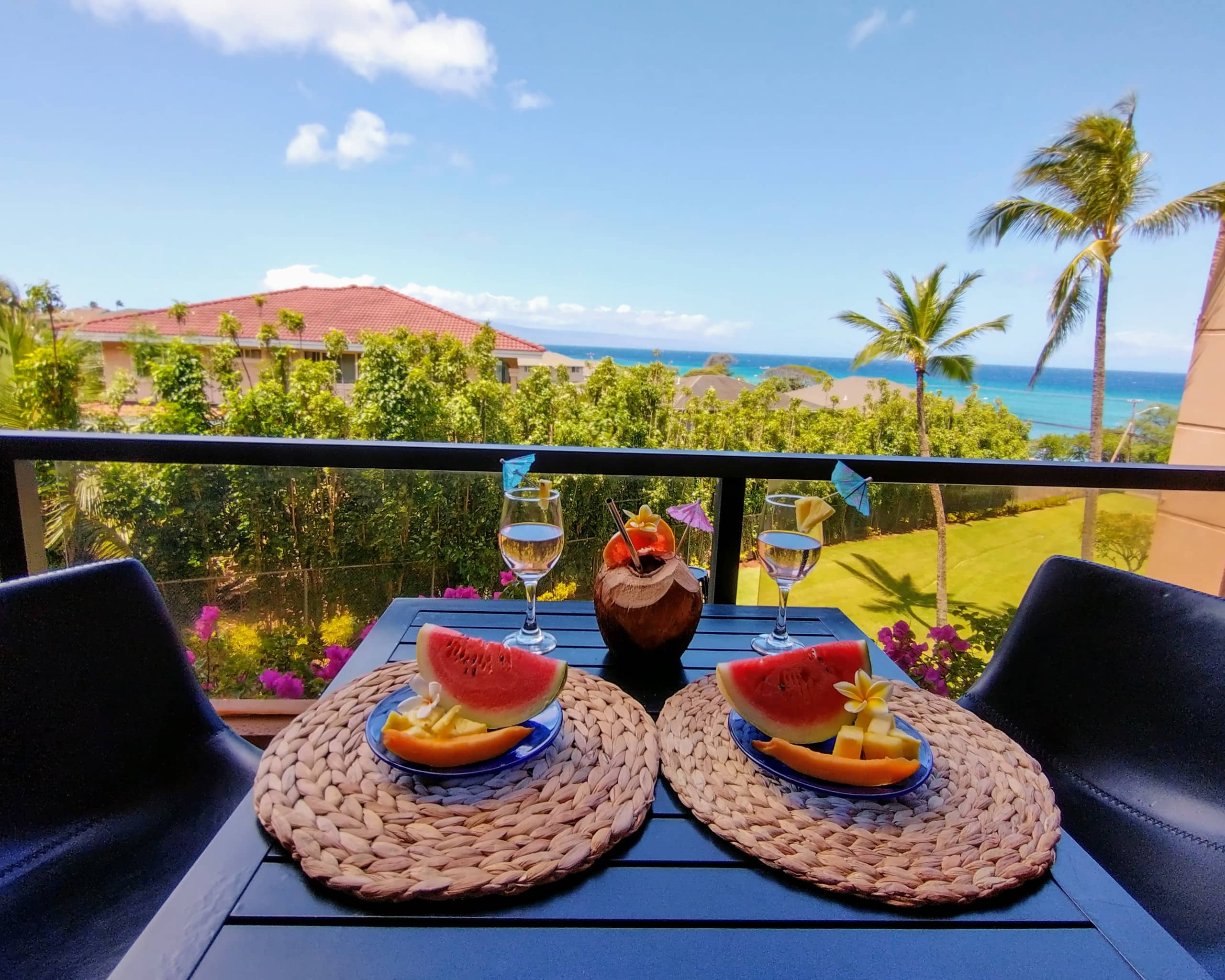 Condo in Lahaina · ★4.92 · 2 bedrooms · 3 beds · 2 baths - Image 22
