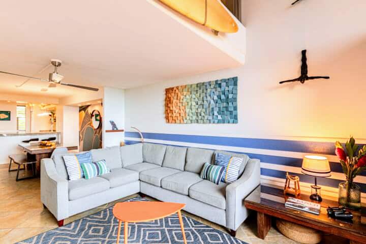 开放式布局，从厨房到阳台均可欣赏美景