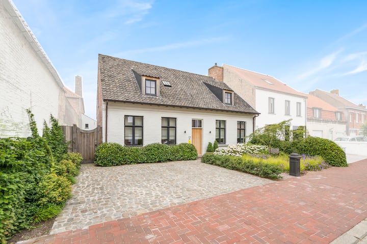 Vacation home “Huyze Anne Maria” in Damme