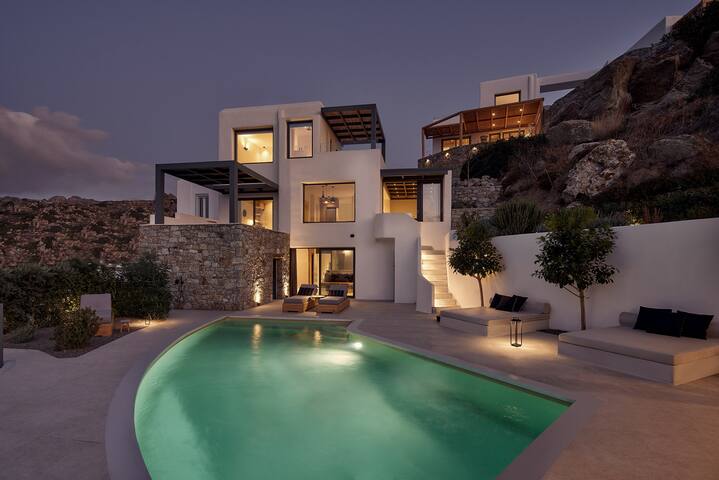 Naxea Villas I gallery image 2