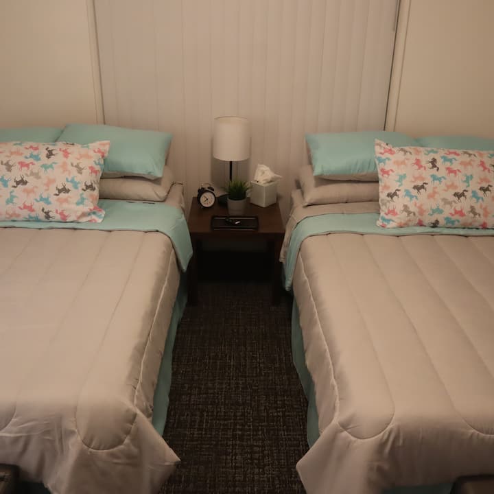 Bedroom #1 (2 Full/Double Beds)