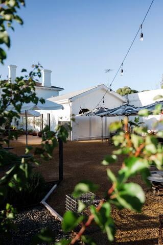 The Station – luxury group accommodation gallery image 3