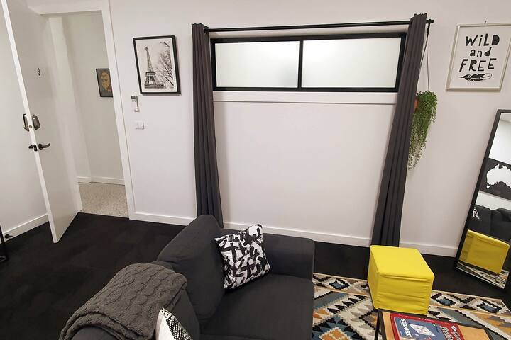 Whole Deluxe Studio Complex – Not Shared gallery image 5