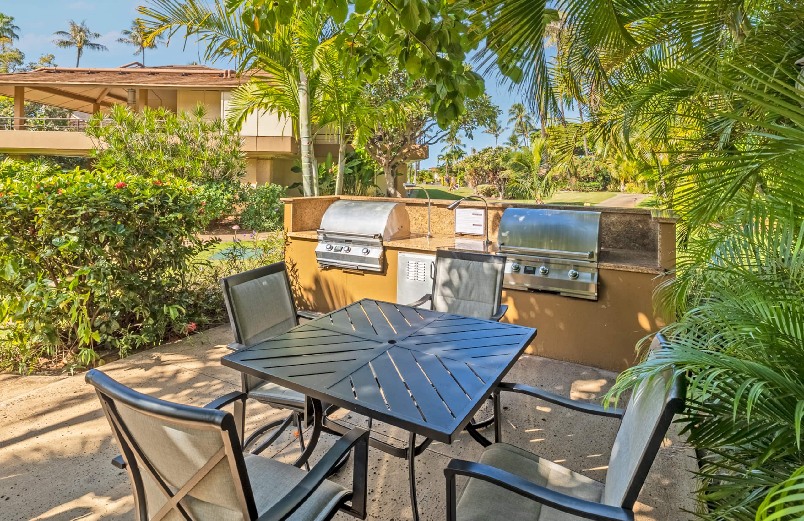 Stunning Top-Floor Oceanfront View Suite! - Image 48