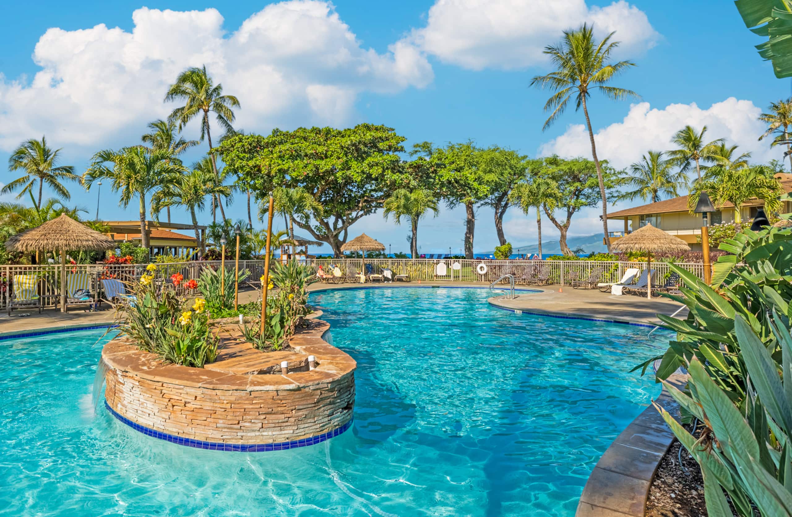 Stunning Top-Floor Oceanfront View Suite! - Image 36