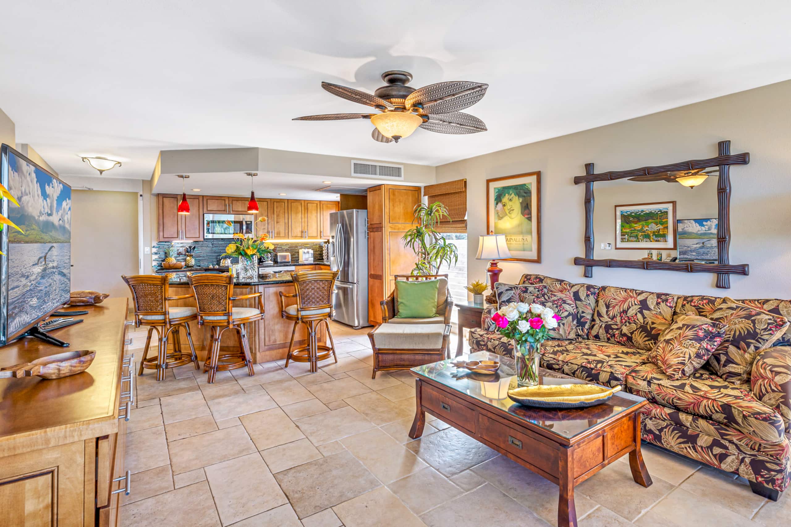 Stunning Top-Floor Oceanfront View Suite! - Image 28