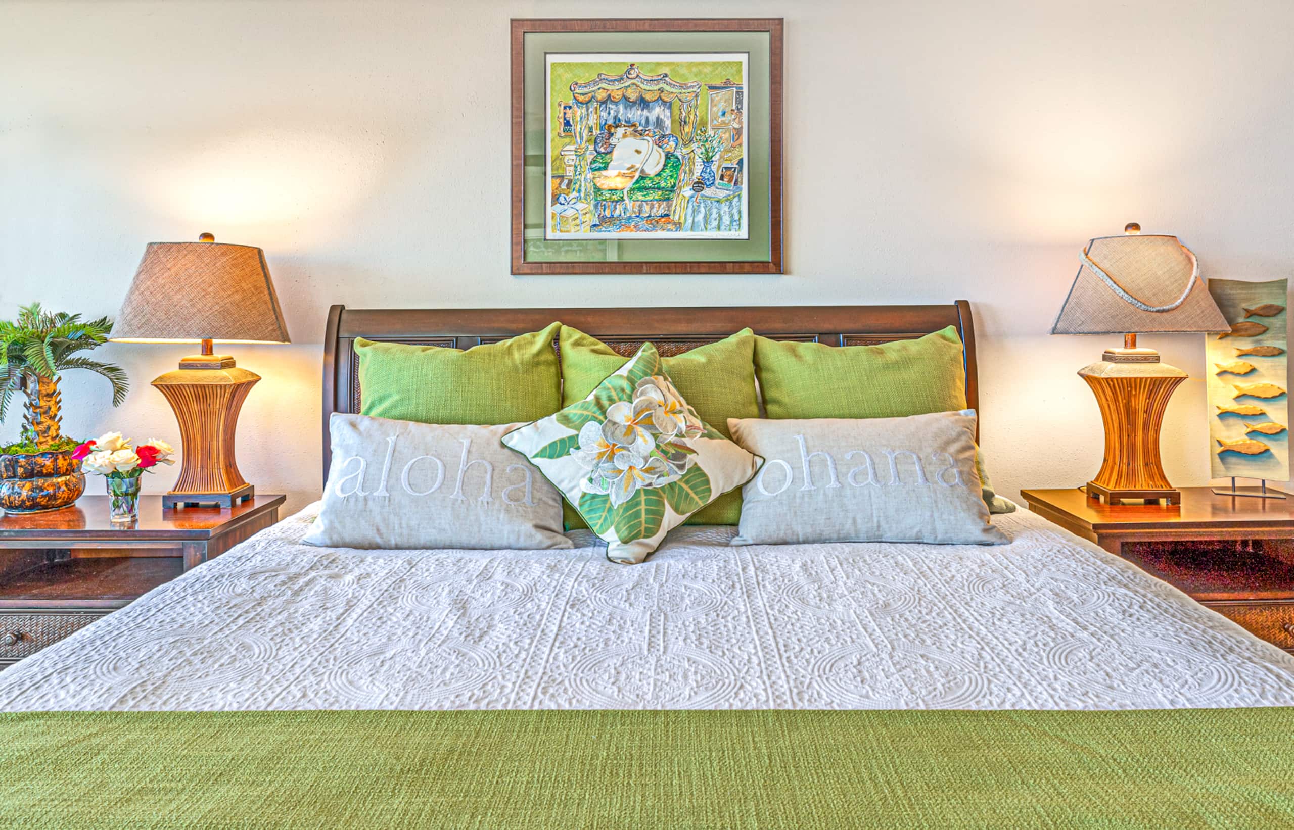Stunning Top-Floor Oceanfront View Suite! - Image 9