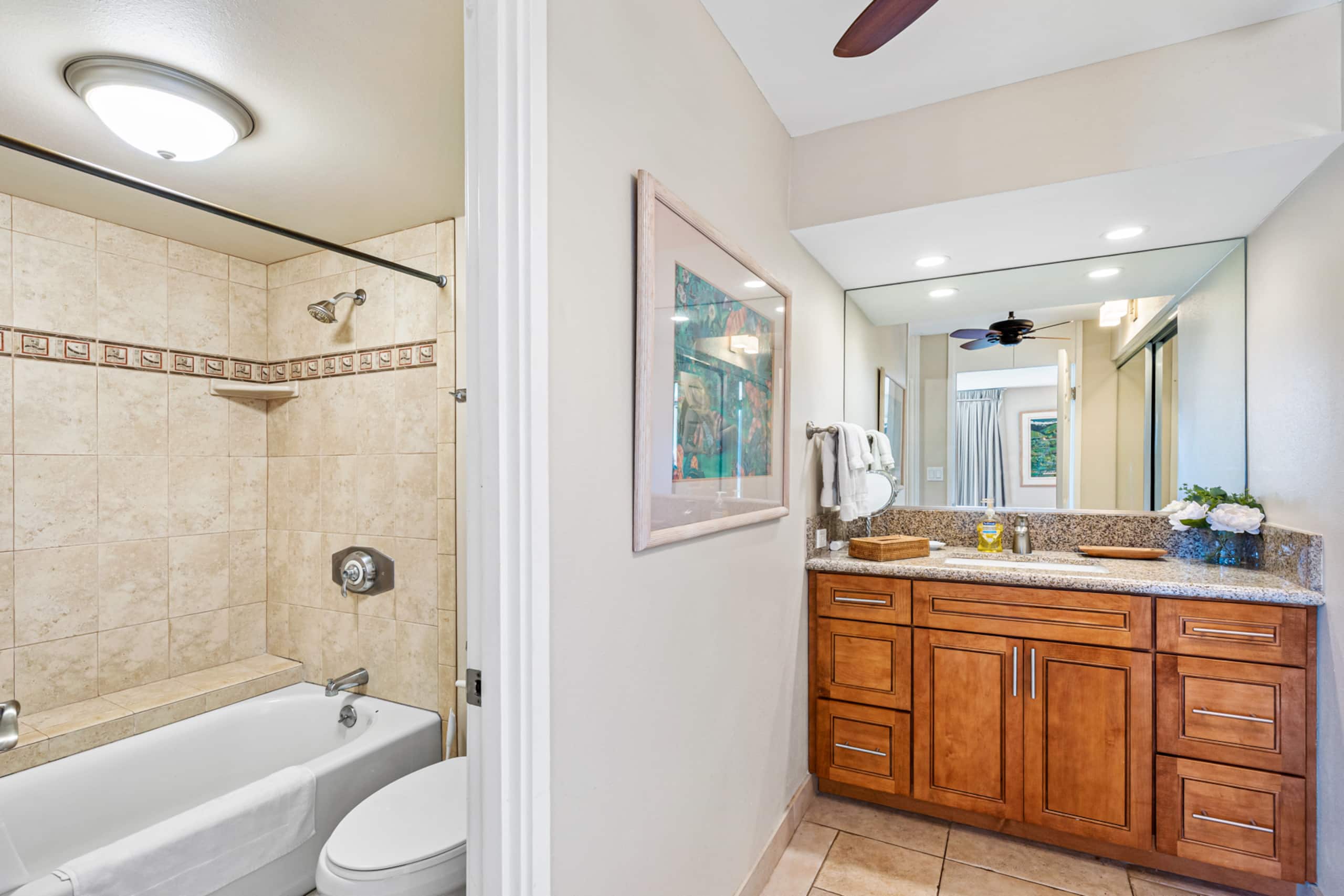 Stunning Top-Floor Oceanfront View Suite! - Image 22