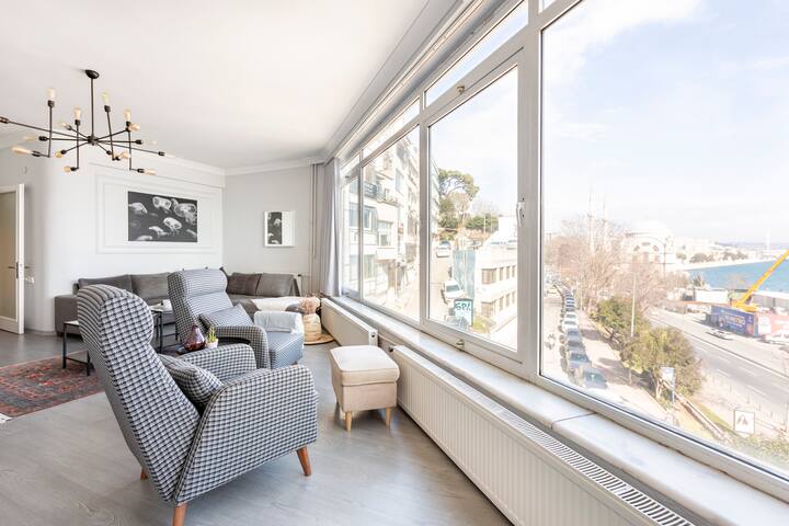 EXCLUSIVE SEA VIEW (BOSPHORUS) HOME AT BEYOGLU gallery image 4